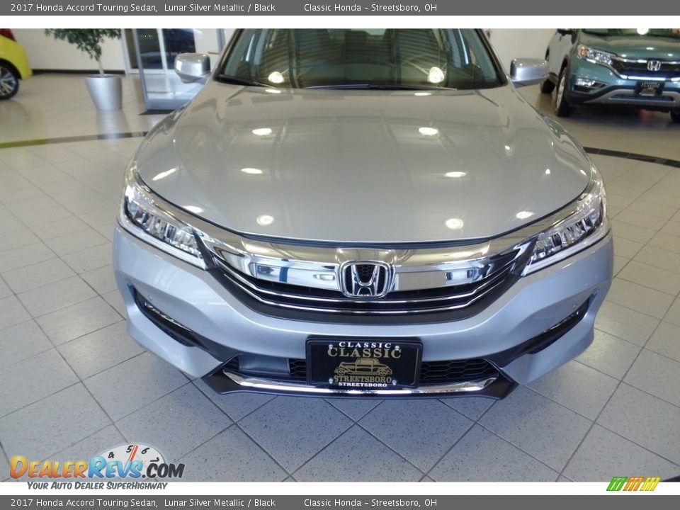 2017 Honda Accord Touring Sedan Lunar Silver Metallic / Black Photo #3