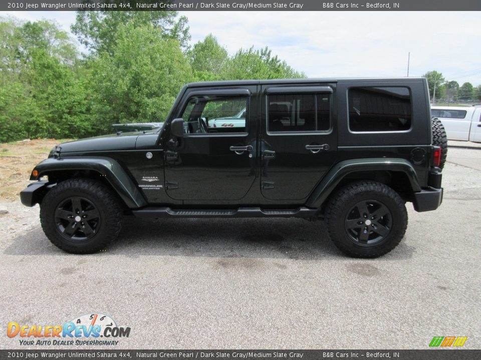 2010 Jeep Wrangler Unlimited Sahara 4x4 Natural Green Pearl / Dark Slate Gray/Medium Slate Gray Photo #2