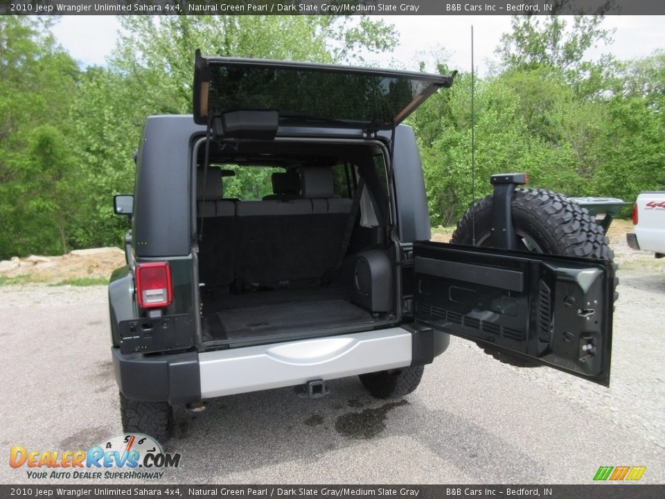 2010 Jeep Wrangler Unlimited Sahara 4x4 Natural Green Pearl / Dark Slate Gray/Medium Slate Gray Photo #17