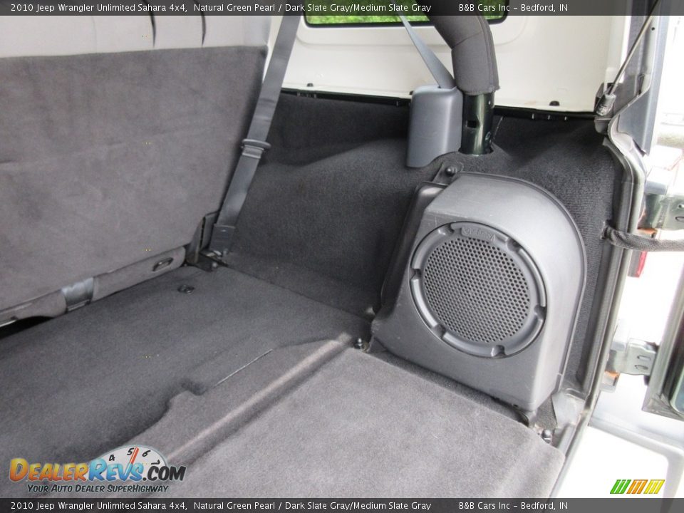 2010 Jeep Wrangler Unlimited Sahara 4x4 Natural Green Pearl / Dark Slate Gray/Medium Slate Gray Photo #19