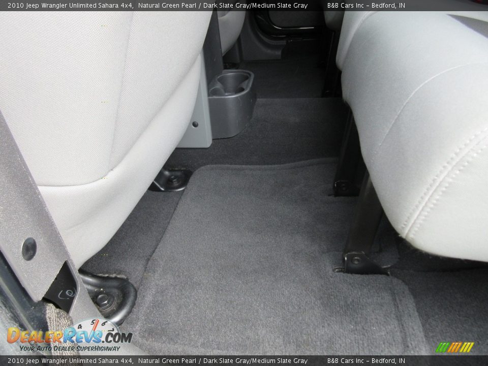 2010 Jeep Wrangler Unlimited Sahara 4x4 Natural Green Pearl / Dark Slate Gray/Medium Slate Gray Photo #24