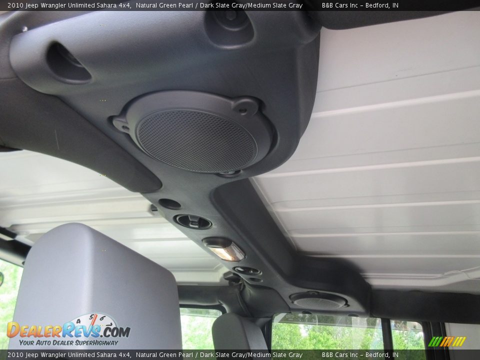 2010 Jeep Wrangler Unlimited Sahara 4x4 Natural Green Pearl / Dark Slate Gray/Medium Slate Gray Photo #27