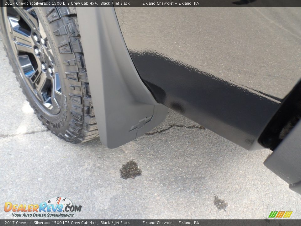 2017 Chevrolet Silverado 1500 LTZ Crew Cab 4x4 Black / Jet Black Photo #11