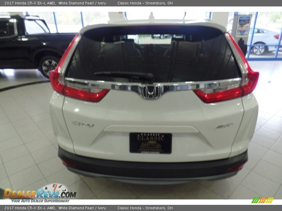 2017 Honda CR-V EX-L AWD White Diamond Pearl / Ivory Photo #4