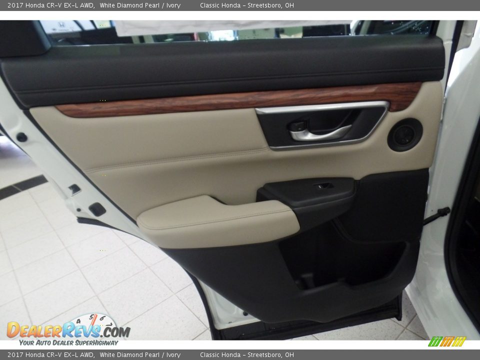 2017 Honda CR-V EX-L AWD White Diamond Pearl / Ivory Photo #6