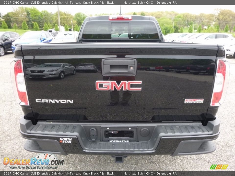 2017 GMC Canyon SLE Extended Cab 4x4 All-Terrain Onyx Black / Jet Black Photo #6