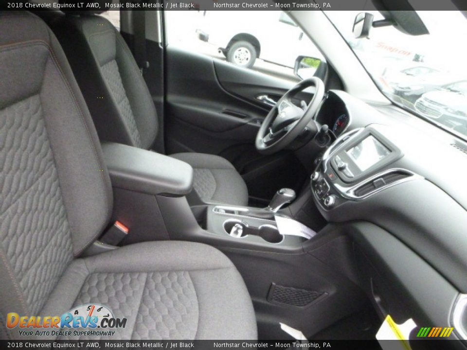 2018 Chevrolet Equinox LT AWD Mosaic Black Metallic / Jet Black Photo #11