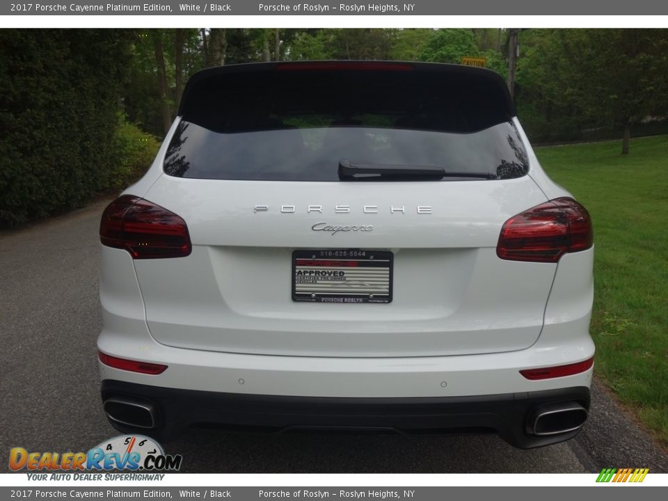 2017 Porsche Cayenne Platinum Edition White / Black Photo #5