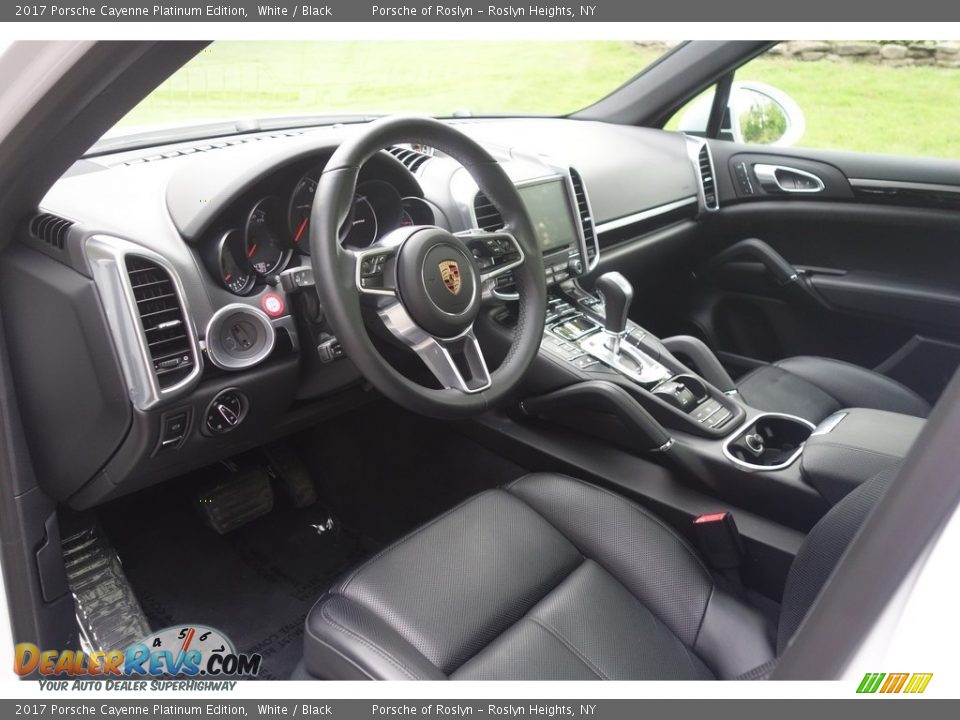 Black Interior - 2017 Porsche Cayenne Platinum Edition Photo #10
