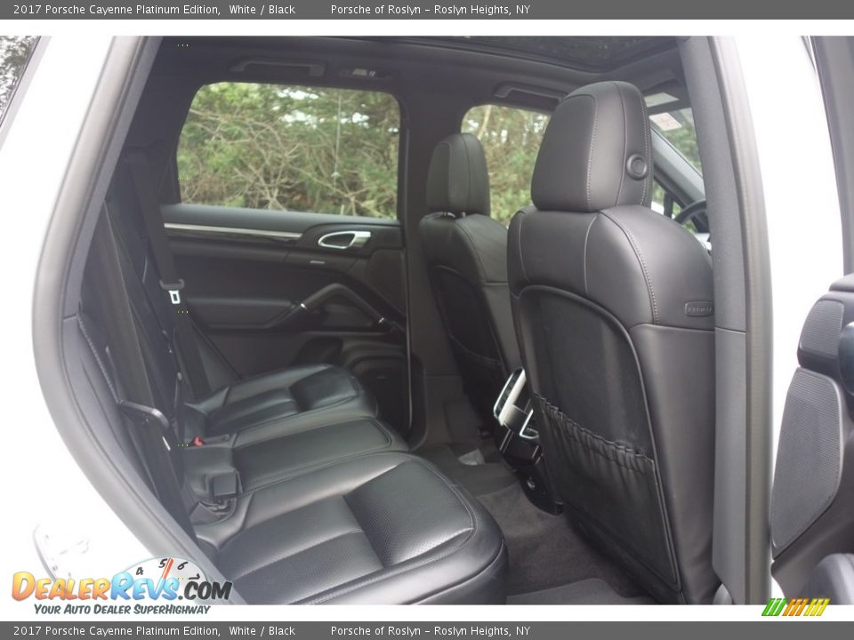 2017 Porsche Cayenne Platinum Edition White / Black Photo #19
