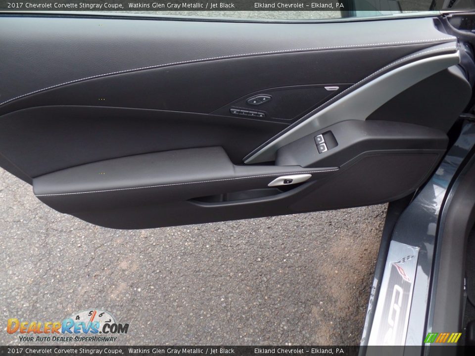 2017 Chevrolet Corvette Stingray Coupe Watkins Glen Gray Metallic / Jet Black Photo #19