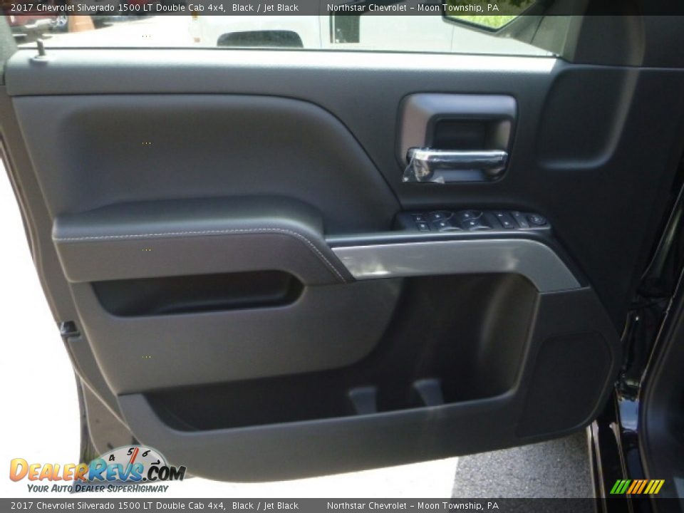 2017 Chevrolet Silverado 1500 LT Double Cab 4x4 Black / Jet Black Photo #16