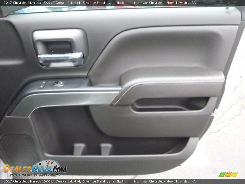 2017 Chevrolet Silverado 1500 LT Double Cab 4x4 Silver Ice Metallic / Jet Black Photo #10