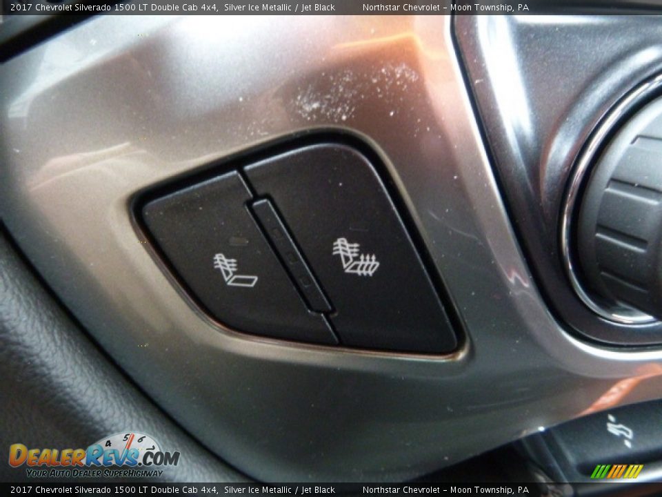 2017 Chevrolet Silverado 1500 LT Double Cab 4x4 Silver Ice Metallic / Jet Black Photo #22