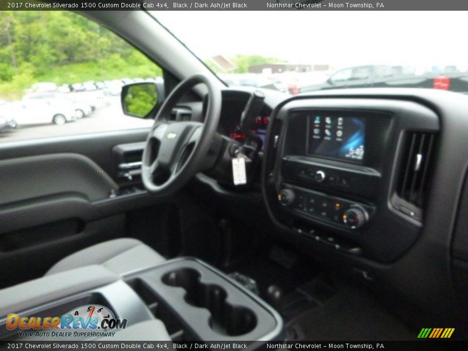 2017 Chevrolet Silverado 1500 Custom Double Cab 4x4 Black / Dark Ash/Jet Black Photo #12