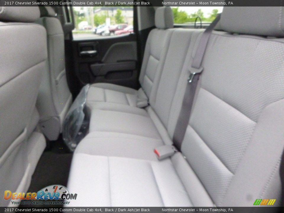 2017 Chevrolet Silverado 1500 Custom Double Cab 4x4 Black / Dark Ash/Jet Black Photo #13