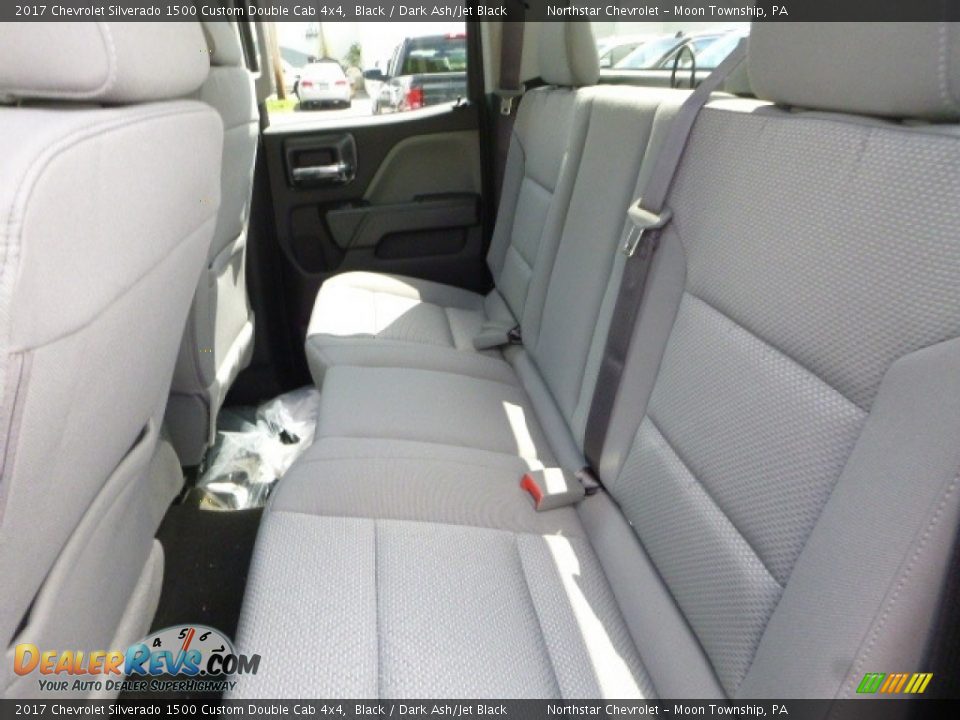 2017 Chevrolet Silverado 1500 Custom Double Cab 4x4 Black / Dark Ash/Jet Black Photo #13