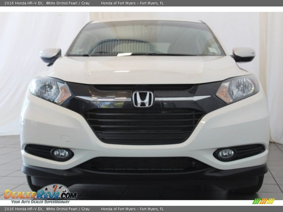 2016 Honda HR-V EX White Orchid Pearl / Gray Photo #3