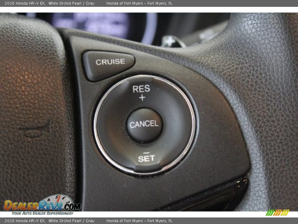 2016 Honda HR-V EX White Orchid Pearl / Gray Photo #15
