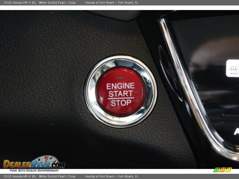 2016 Honda HR-V EX White Orchid Pearl / Gray Photo #21