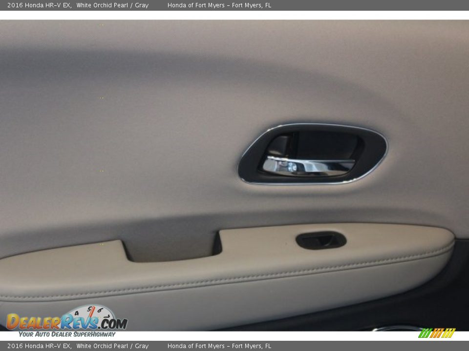 2016 Honda HR-V EX White Orchid Pearl / Gray Photo #27