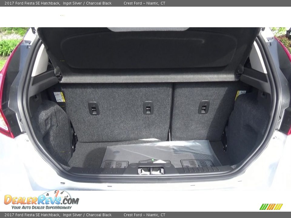 2017 Ford Fiesta SE Hatchback Trunk Photo #21