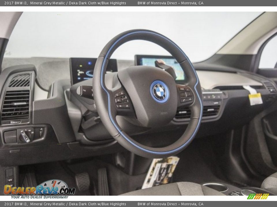 2017 BMW i3 Mineral Grey Metallic / Deka Dark Cloth w/Blue Highlights Photo #5