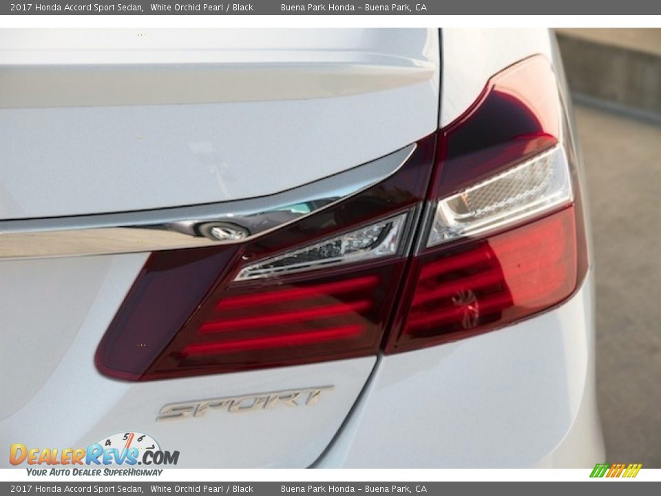 2017 Honda Accord Sport Sedan White Orchid Pearl / Black Photo #4