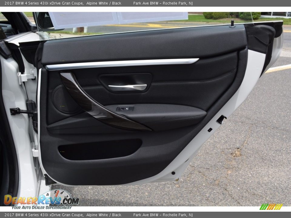 2017 BMW 4 Series 430i xDrive Gran Coupe Alpine White / Black Photo #24