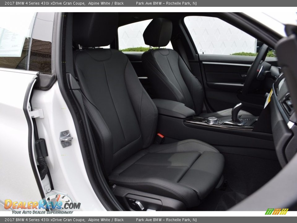 2017 BMW 4 Series 430i xDrive Gran Coupe Alpine White / Black Photo #29
