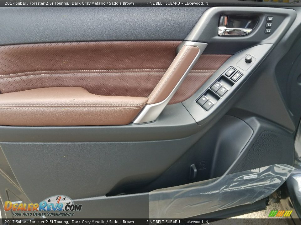 2017 Subaru Forester 2.5i Touring Dark Gray Metallic / Saddle Brown Photo #8