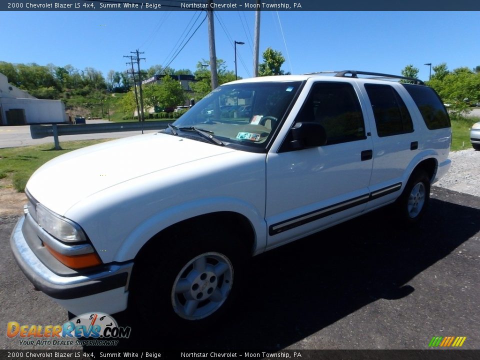 2000 Chevrolet Blazer LS 4x4 Summit White / Beige Photo #1