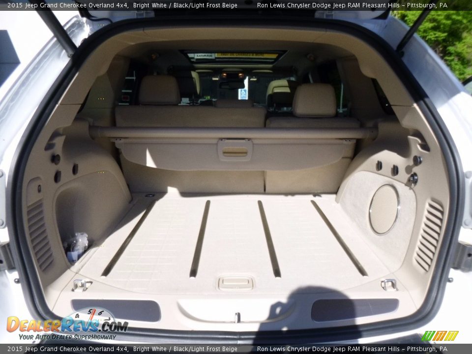 2015 Jeep Grand Cherokee Overland 4x4 Bright White / Black/Light Frost Beige Photo #7