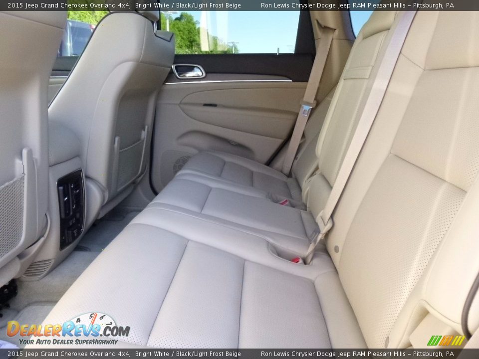 2015 Jeep Grand Cherokee Overland 4x4 Bright White / Black/Light Frost Beige Photo #9