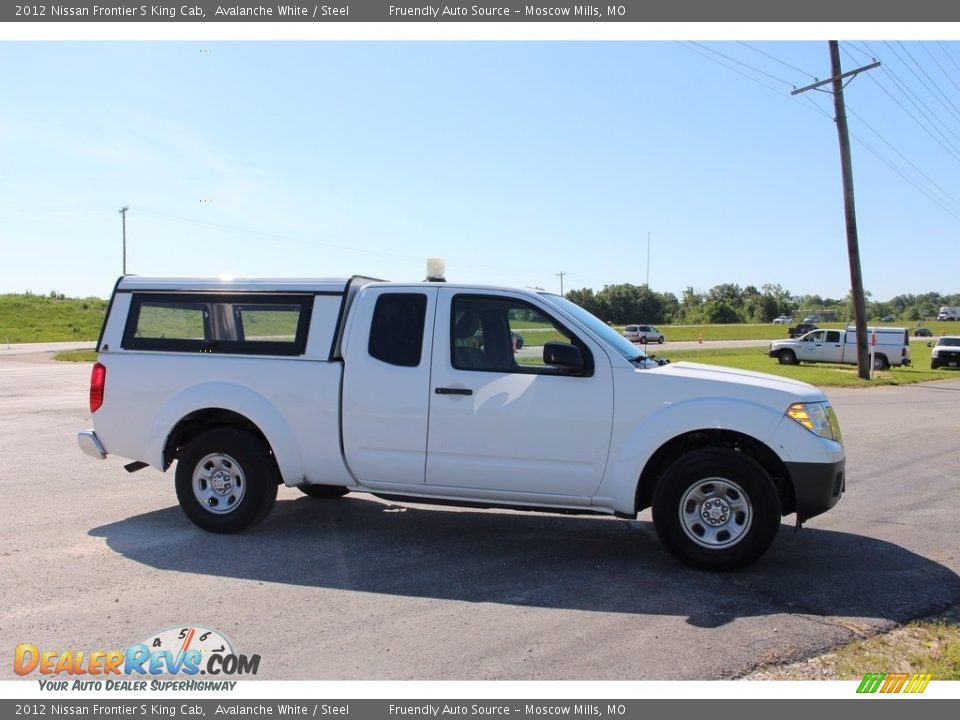 2012 Nissan Frontier S King Cab Avalanche White / Steel Photo #7