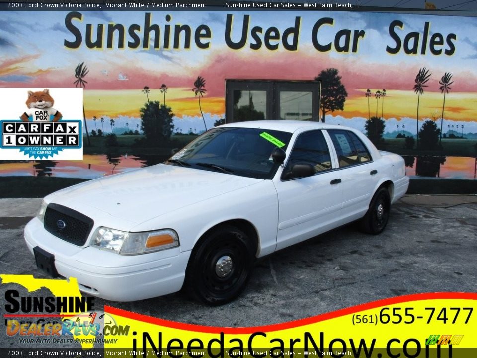 2003 Ford Crown Victoria Police Vibrant White / Medium Parchment Photo #1