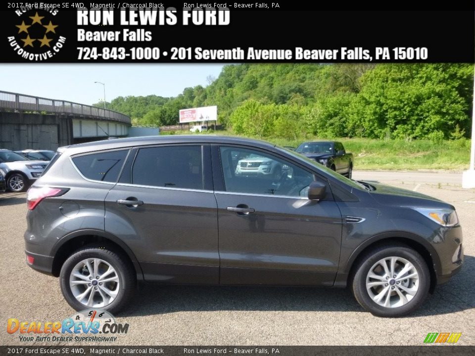 2017 Ford Escape SE 4WD Magnetic / Charcoal Black Photo #1