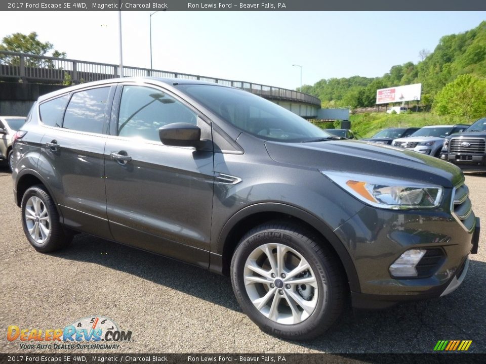 2017 Ford Escape SE 4WD Magnetic / Charcoal Black Photo #9