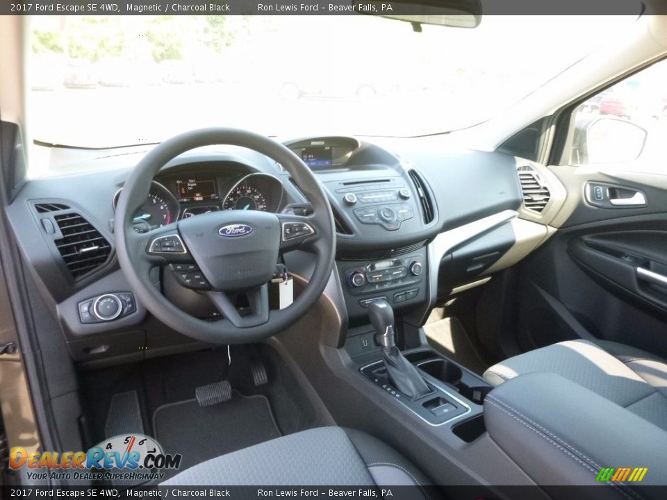 2017 Ford Escape SE 4WD Magnetic / Charcoal Black Photo #13