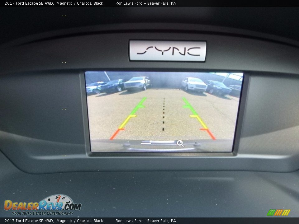 2017 Ford Escape SE 4WD Magnetic / Charcoal Black Photo #19