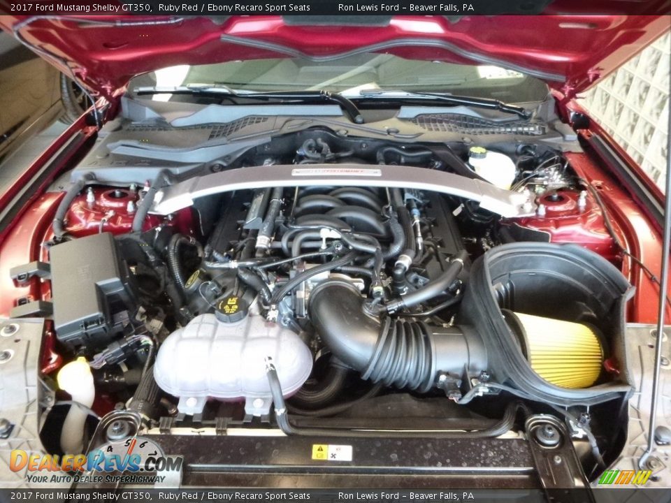 2017 Ford Mustang Shelby GT350 5.2 Liter DOHC 32-Valve Ti-VCT Flat Plane Crank V8 Engine Photo #3