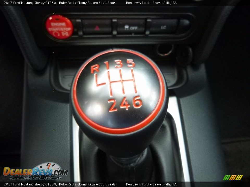 2017 Ford Mustang Shelby GT350 Shifter Photo #16