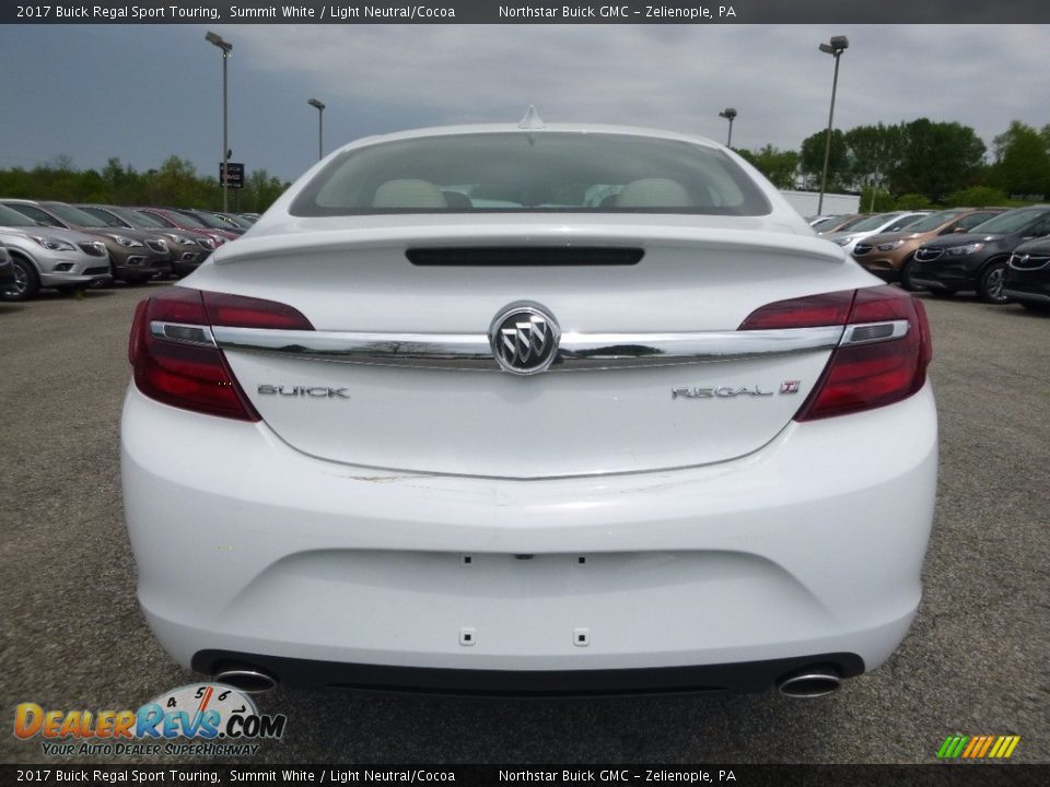 2017 Buick Regal Sport Touring Summit White / Light Neutral/Cocoa Photo #6