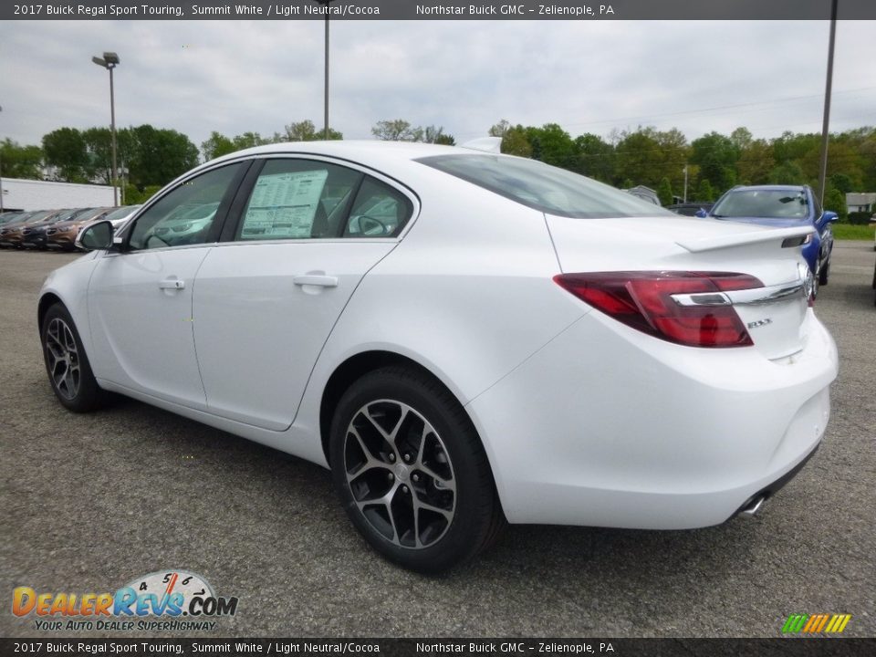 2017 Buick Regal Sport Touring Summit White / Light Neutral/Cocoa Photo #7