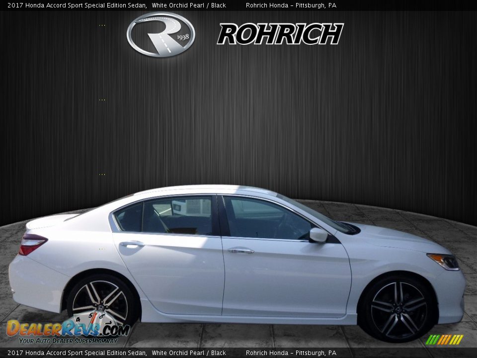 2017 Honda Accord Sport Special Edition Sedan White Orchid Pearl / Black Photo #2