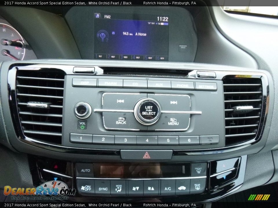 Controls of 2017 Honda Accord Sport Special Edition Sedan Photo #25