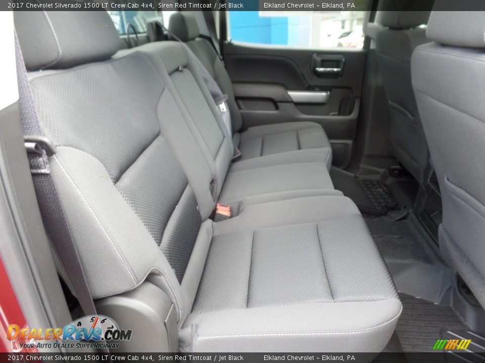 2017 Chevrolet Silverado 1500 LT Crew Cab 4x4 Siren Red Tintcoat / Jet Black Photo #15