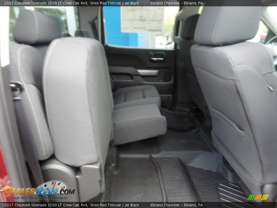 2017 Chevrolet Silverado 1500 LT Crew Cab 4x4 Siren Red Tintcoat / Jet Black Photo #16