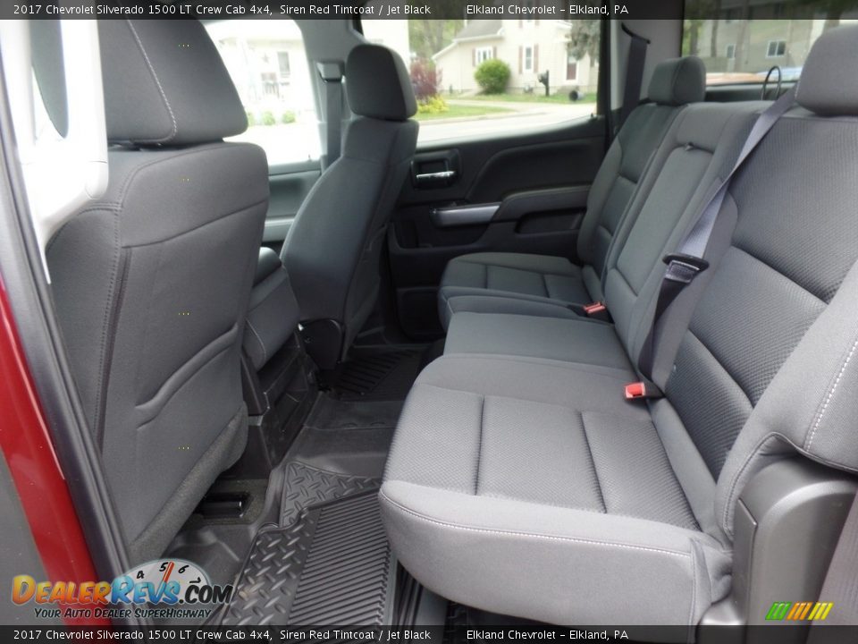 2017 Chevrolet Silverado 1500 LT Crew Cab 4x4 Siren Red Tintcoat / Jet Black Photo #17