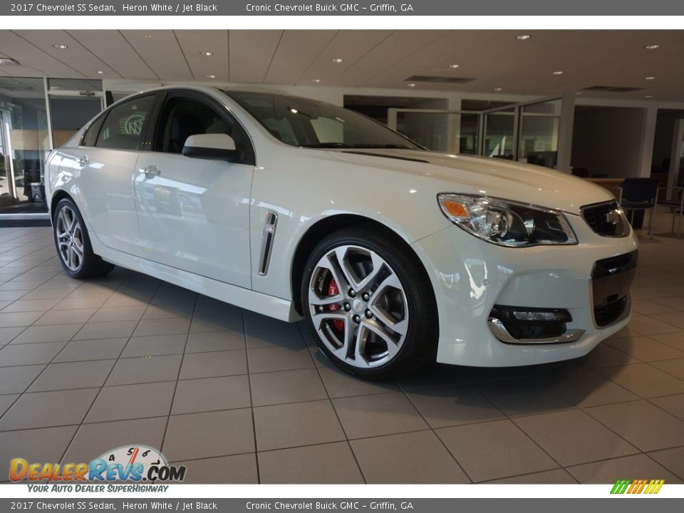 Front 3/4 View of 2017 Chevrolet SS Sedan Photo #1